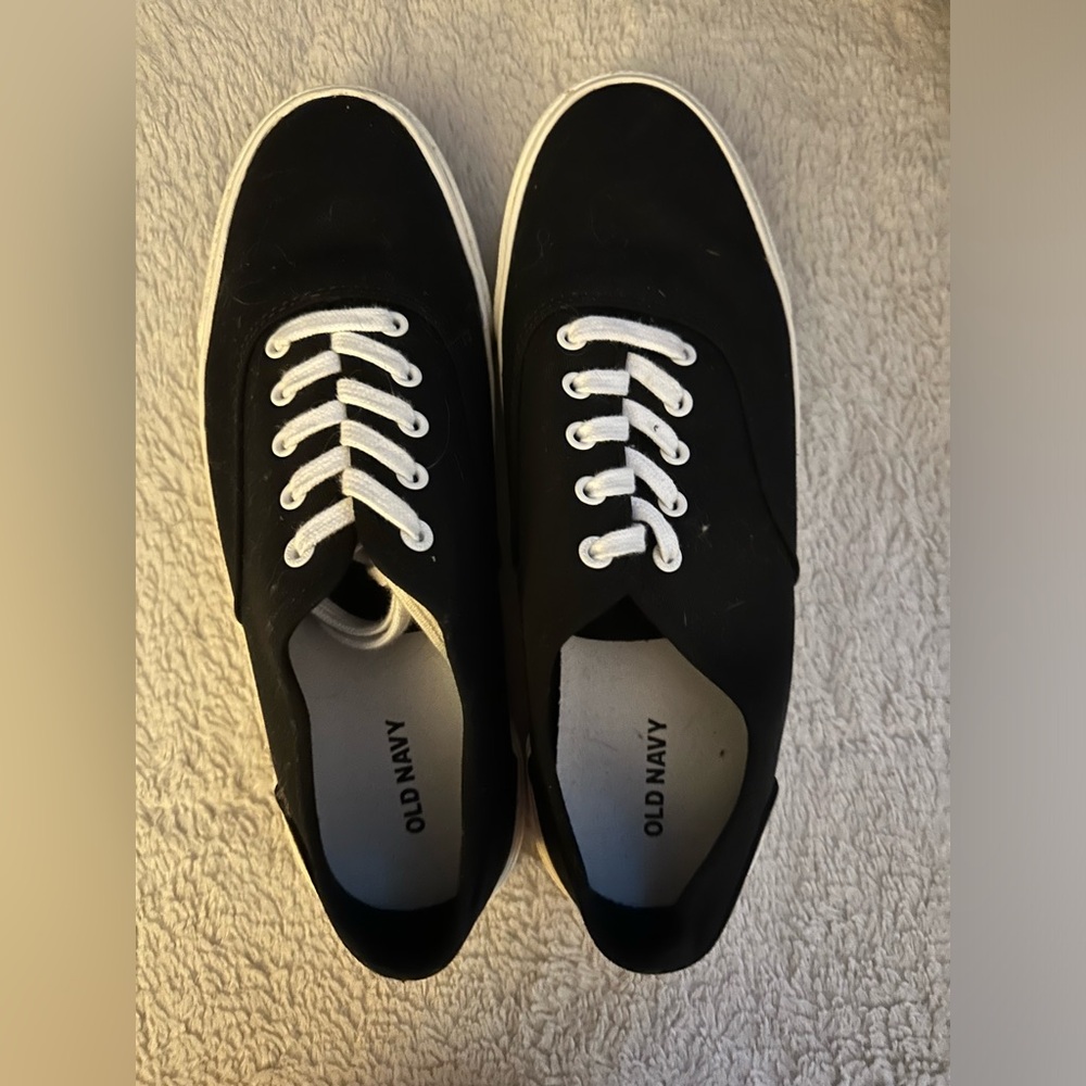 Old Navy Sneakers